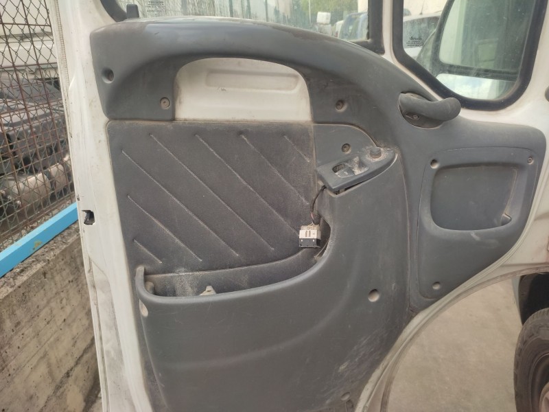 peugeot boxer caja/chasis (244) del año 2002