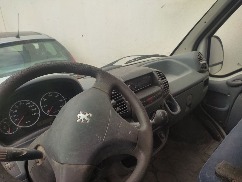 peugeot boxer caja/chasis (244) del año 2002