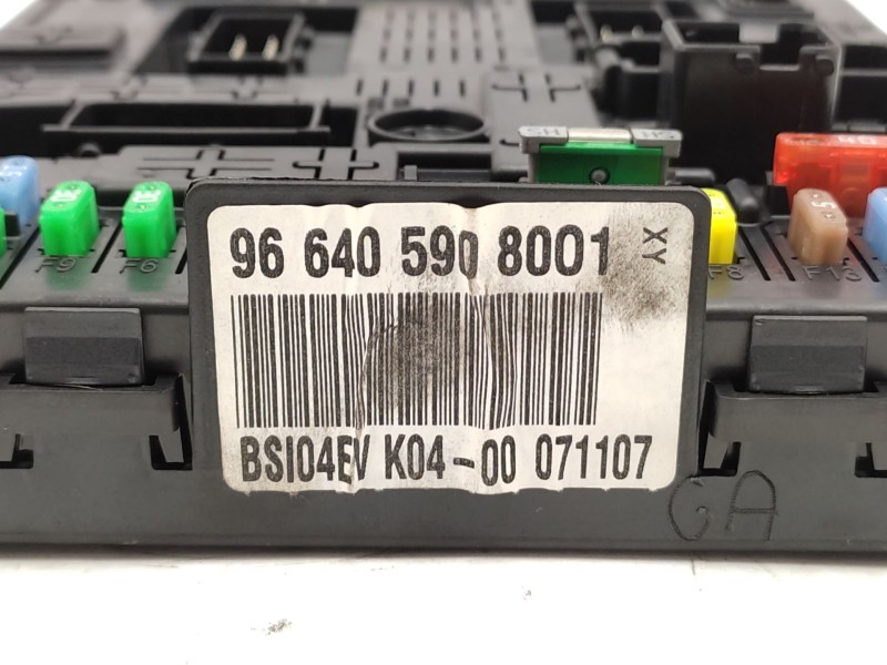 Recambio de caja reles / fusibles para citroën c4 picasso i monospace (ud_) 2.0 hdi 138 referencia OEM IAM   