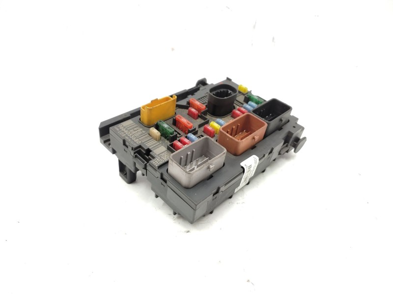 Recambio de caja reles / fusibles para citroën c4 picasso i monospace (ud_) 2.0 hdi 138 referencia OEM IAM   