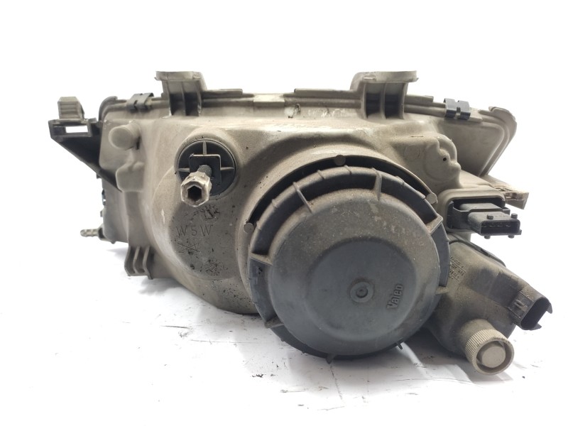 Faro Derecho 4240289  - Saab 900 I Kat 2