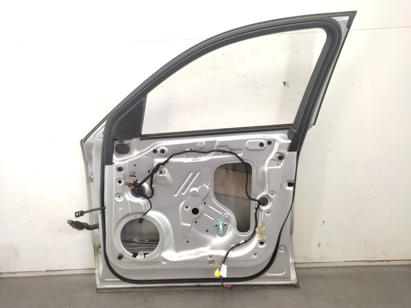 Recambio de puerta delantera derecha para audi q5 (8rb) 2.0 tfsi quattro referencia OEM IAM  8R0831052E 