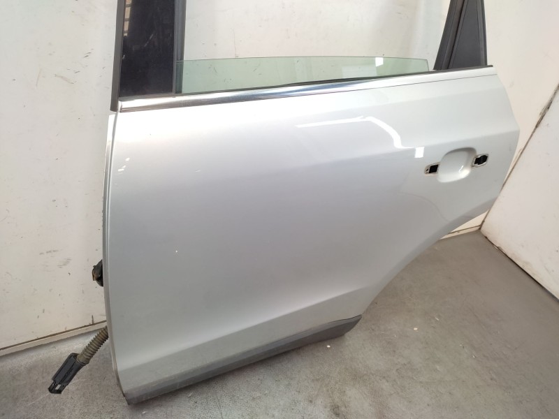 Recambio de puerta trasera izquierda para audi q5 (8rb) 2.0 tfsi quattro referencia OEM IAM  8R0833051B 