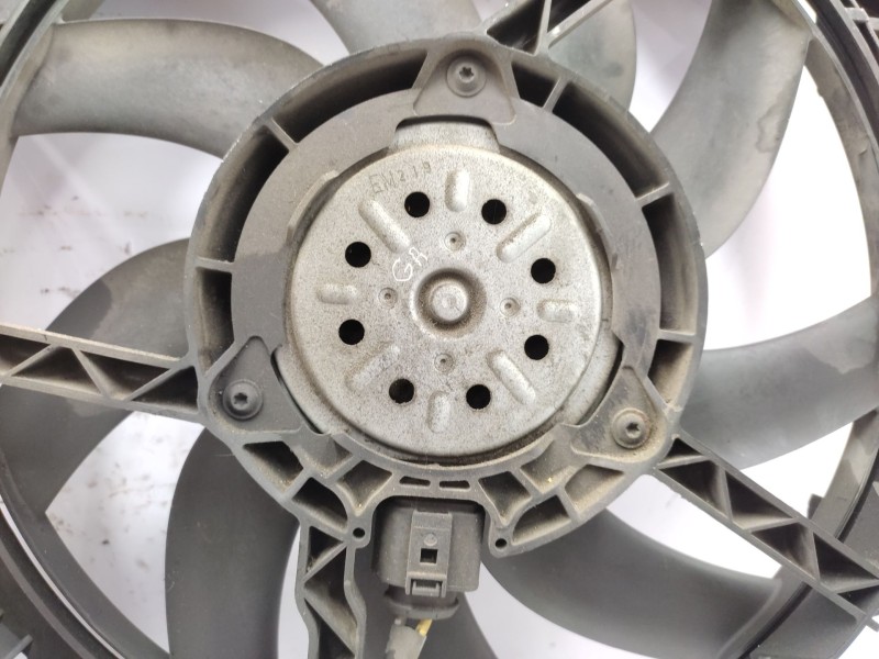 Recambio de electroventilador para audi q5 (8rb) 2.0 tfsi quattro referencia OEM IAM  8K0121207A 