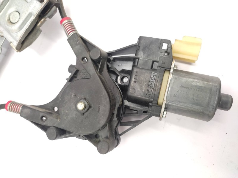 Elevalunas Delantero Derecho 1837993  - Ford Fiesta (cb1) 1.6 Tdci Cat 2