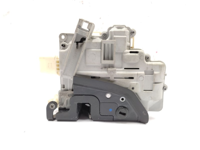 Recambio de cerradura puerta trasera derecha para audi a4 b8 (8k2) 2.0 tdi referencia OEM IAM   