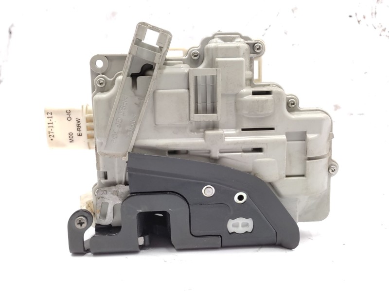 Recambio de cerradura puerta delantera derecha para audi a4 b8 (8k2) 2.0 tdi referencia OEM IAM   
