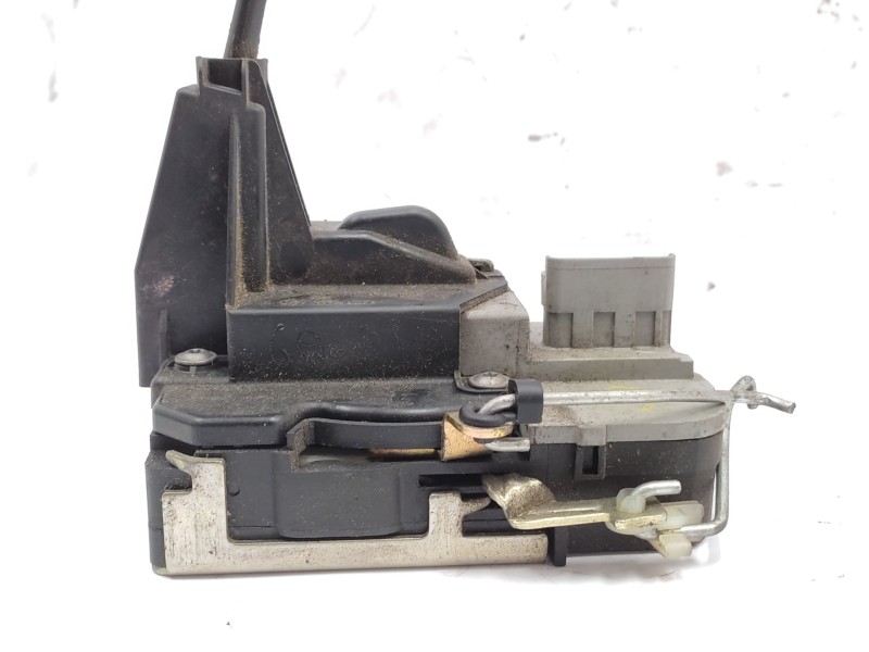Recambio de cerradura puerta delantera izquierda para peugeot 307 sw (3h) 1.6 hdi 110 referencia OEM IAM   