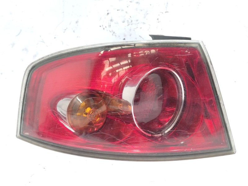 Recambio de piloto trasero izquierdo para seat ibiza iii (6l1) 1.4 tdi referencia OEM IAM   