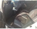 TOYOTA AVENSIS SEDÁN (_T27_)