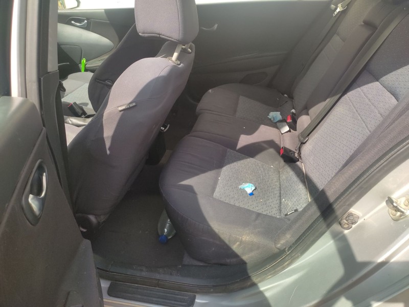 nissan primera (p12) del año 2004