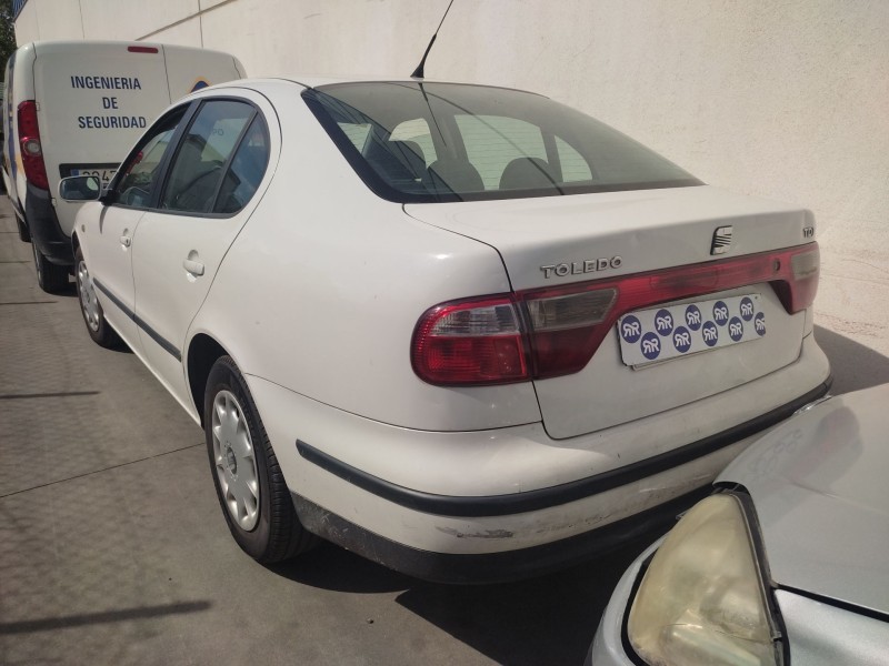 seat toledo ii (1m2) del año 1999