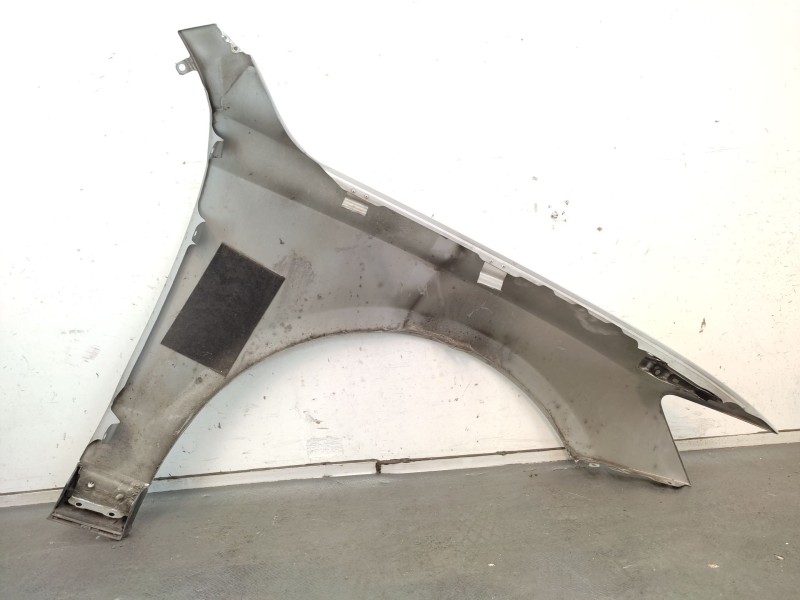Recambio de aleta delantera izquierda para audi q5 (8rb) 2.0 tfsi quattro referencia OEM IAM  8R0821105 