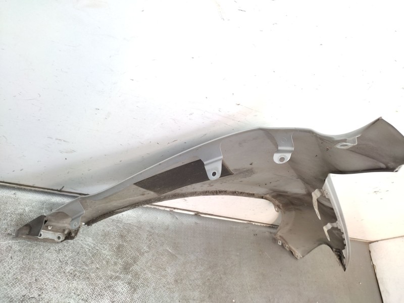Recambio de aleta delantera izquierda para audi q5 (8rb) 2.0 tfsi quattro referencia OEM IAM  8R0821105 