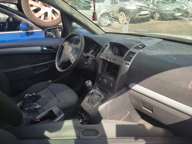 opel zafira / zafira family b (a05) del año 2005