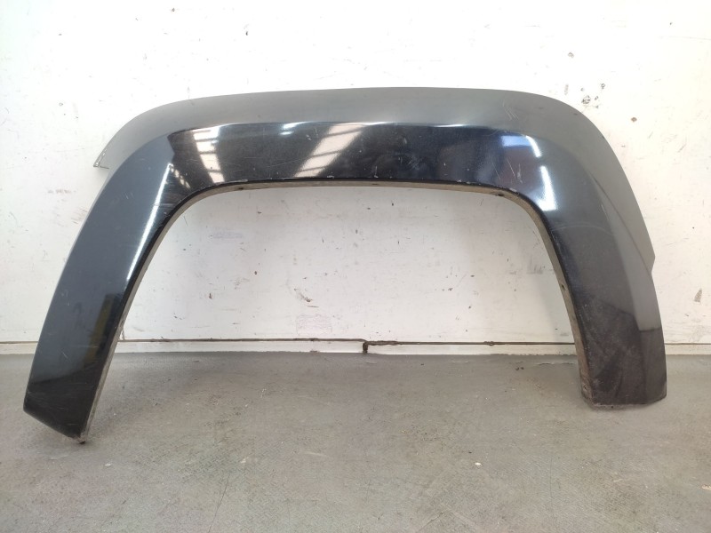Recambio de aletin delantero izquierdo para jeep cherokee (kk) 2.8 crd 4x4 referencia OEM IAM   