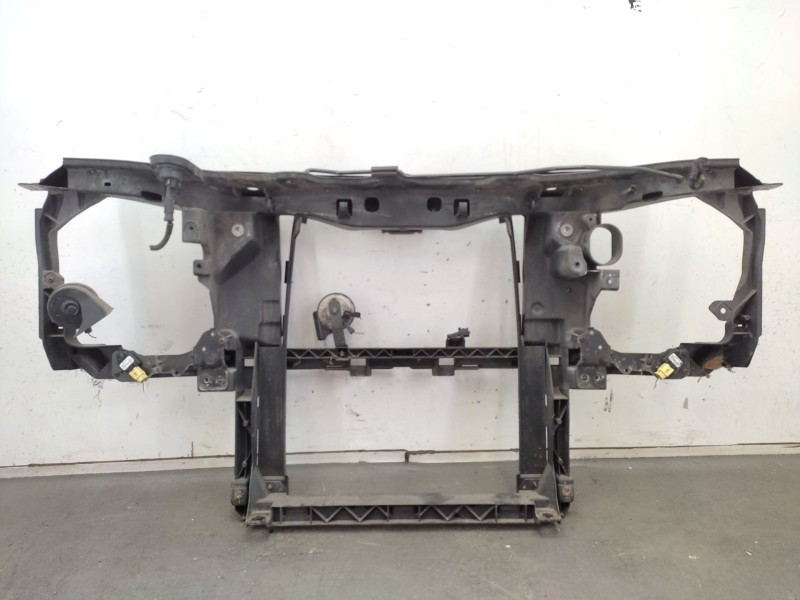 Recambio de panel frontal para jeep cherokee (kk) 2.8 crd 4x4 referencia OEM IAM   