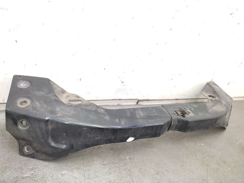 Recambio de travesaño superior para mercedes-benz clase m (w163) ml 270 cdi (163.113) referencia OEM IAM   