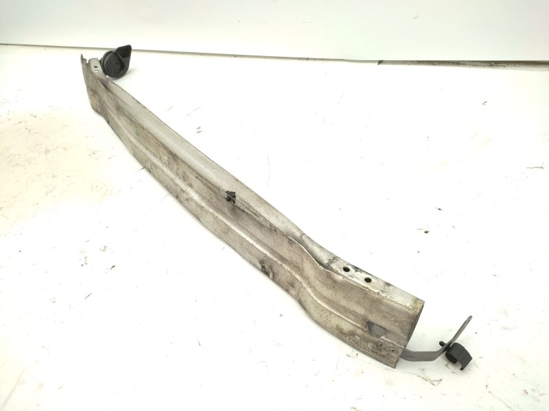 Recambio de refuerzo paragolpes delantero para audi q5 (8rb) 2.0 tfsi quattro referencia OEM IAM  8R0807113B 