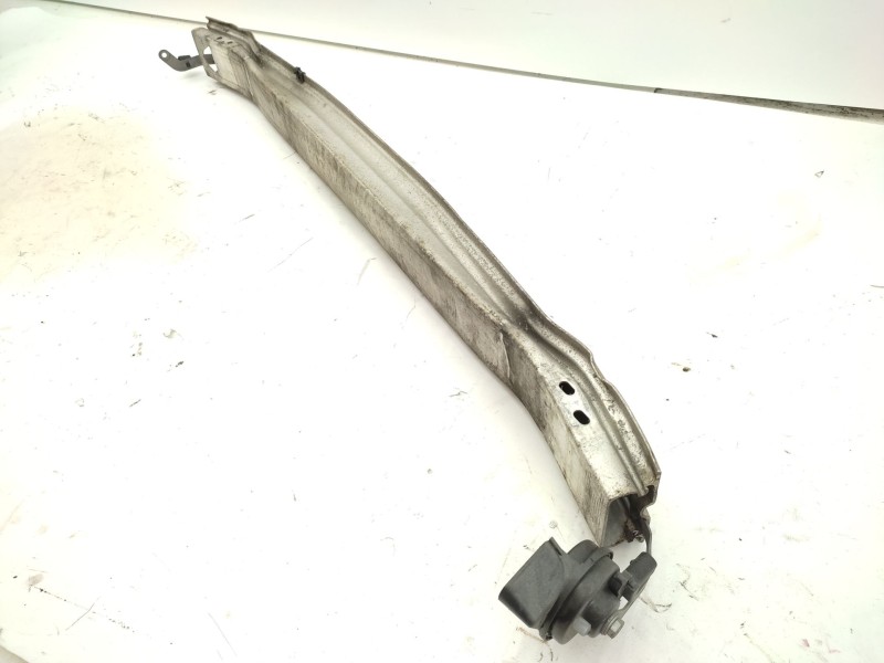 Recambio de refuerzo paragolpes delantero para audi q5 (8rb) 2.0 tfsi quattro referencia OEM IAM  8R0807113B 