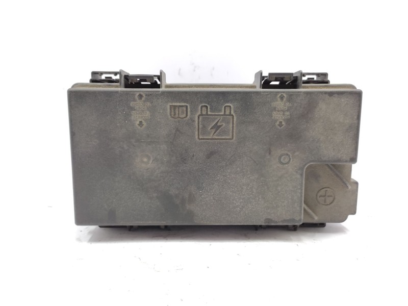 Recambio de caja reles / fusibles para jeep cherokee (kk) 2.8 crd 4x4 referencia OEM IAM   