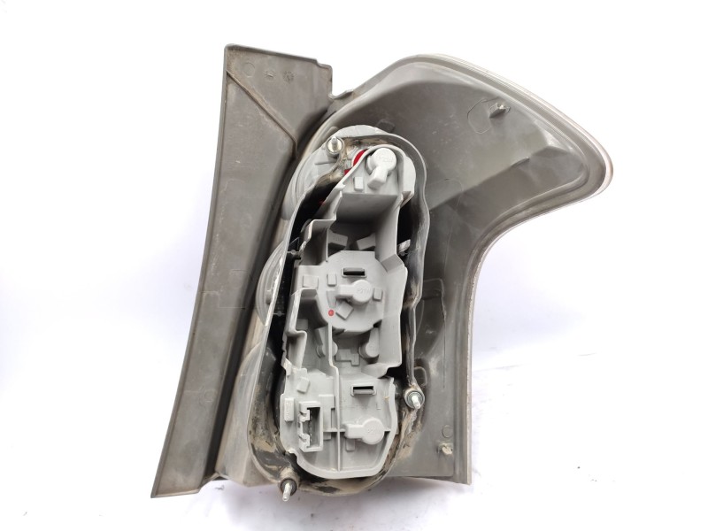 Recambio de piloto trasero izquierdo para toyota corolla verso (zer_, zze12_, r1_) 2.2 d-4d (aur10_) referencia OEM IAM  815610F