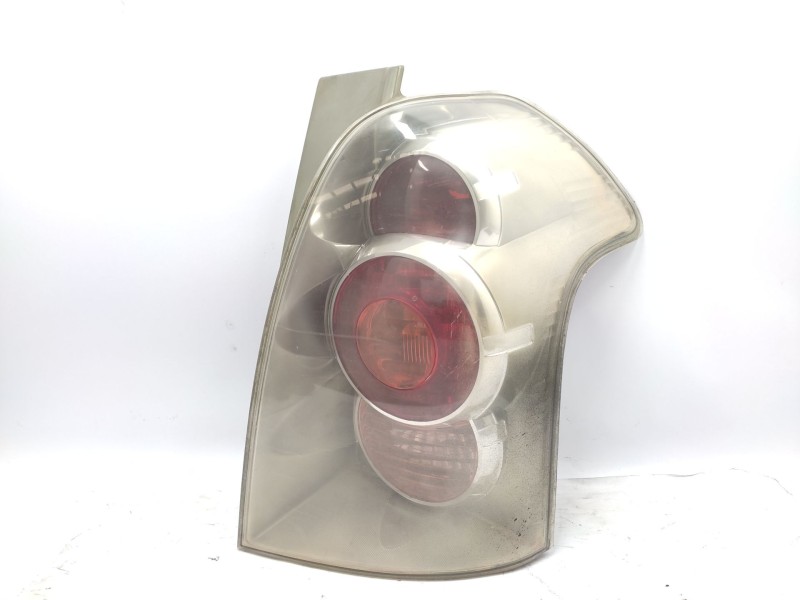 Recambio de piloto trasero derecho para toyota corolla verso (zer_, zze12_, r1_) 2.2 d-4d (aur10_) referencia OEM IAM  815510F02