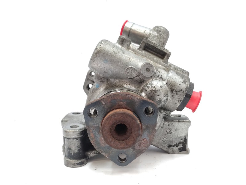 Recambio de bomba servodireccion para mercedes-benz clase m (w163) ml 270 cdi (163.113) referencia OEM IAM  A0024669001 