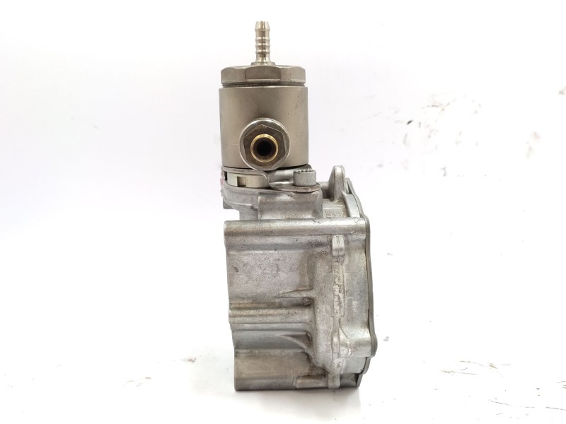 Recambio de depresor freno / bomba vacio para audi q5 (8rb) 2.0 tfsi quattro referencia OEM IAM   