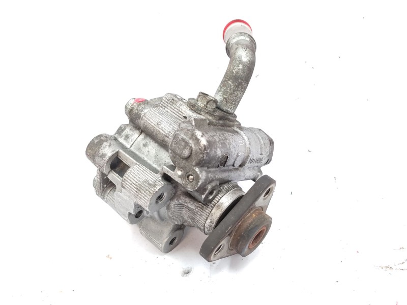 Recambio de bomba servodireccion para jeep cherokee (kk) 2.8 crd 4x4 referencia OEM IAM   