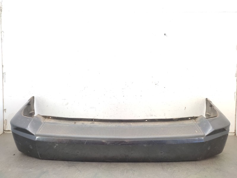 Recambio de paragolpes trasero para jeep cherokee (kk) 2.8 crd 4x4 referencia OEM IAM   
