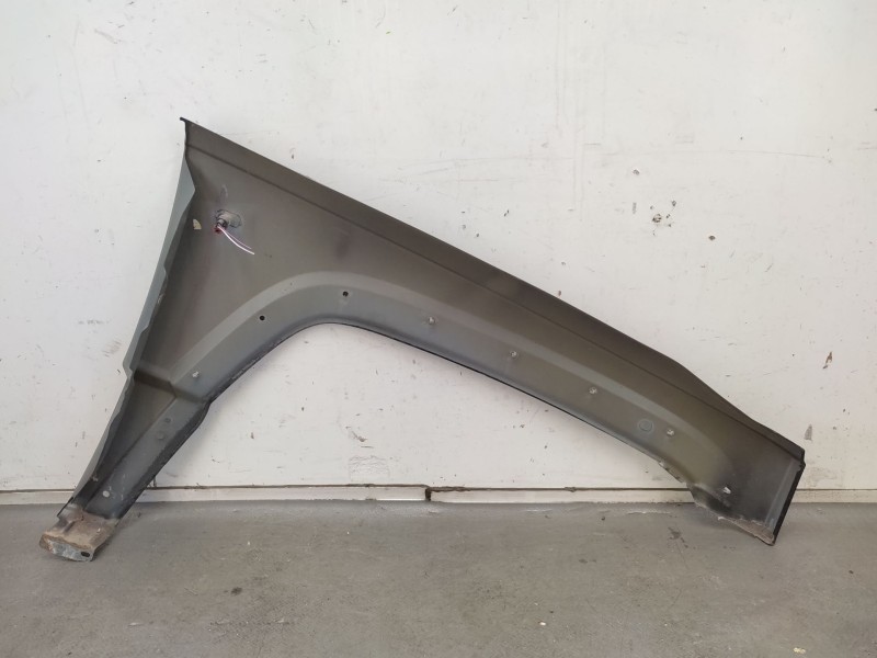 Recambio de aleta delantera izquierda para jeep cherokee (kk) 2.8 crd 4x4 referencia OEM IAM   