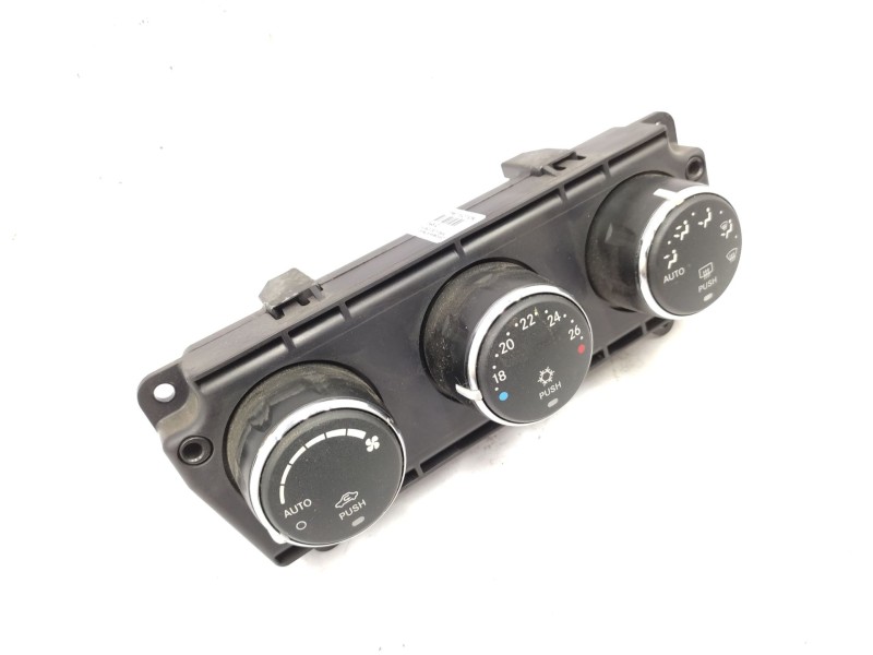 Recambio de mando climatizador para jeep cherokee (kk) 2.8 crd 4x4 referencia OEM IAM   