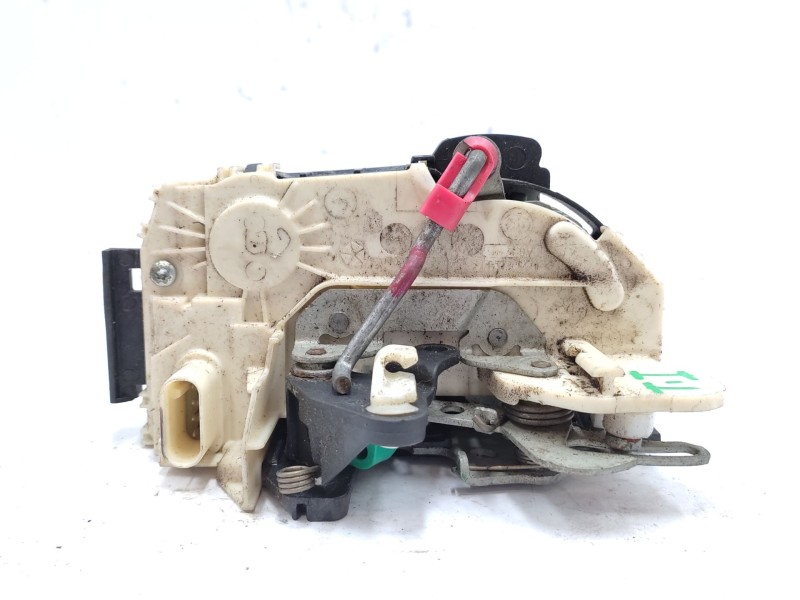 Recambio de cerradura puerta trasera izquierda para jeep cherokee (kk) 2.8 crd 4x4 referencia OEM IAM   