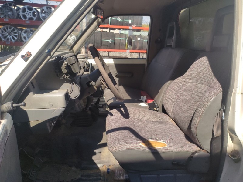 nissan patrol (g260) del año 1995