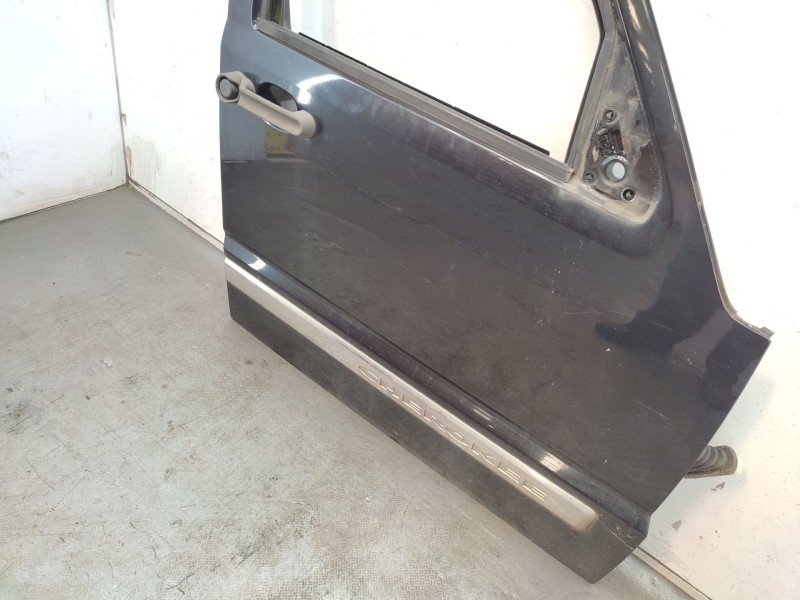 Recambio de puerta delantera derecha para jeep cherokee (kk) 2.8 crd 4x4 referencia OEM IAM   