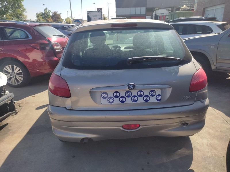 peugeot 206 hatchback (2a/c) del año 2001