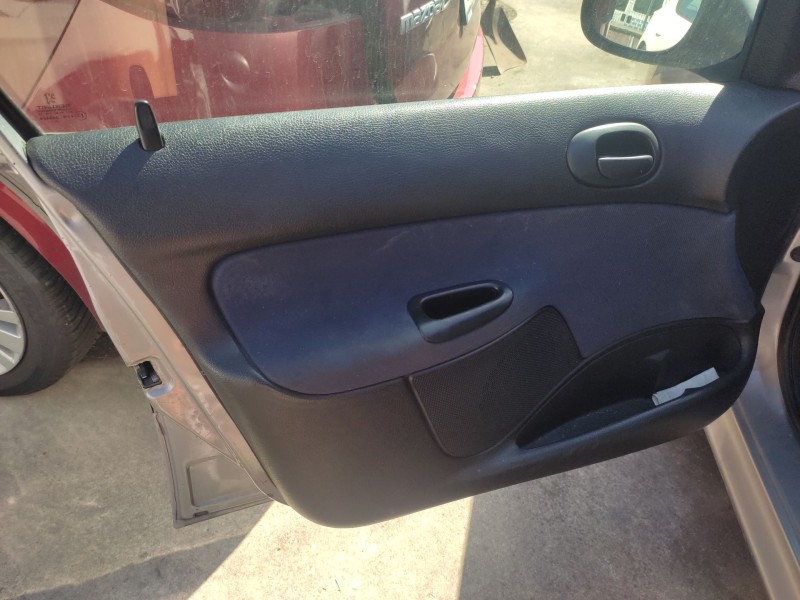 peugeot 206 hatchback (2a/c) del año 2001