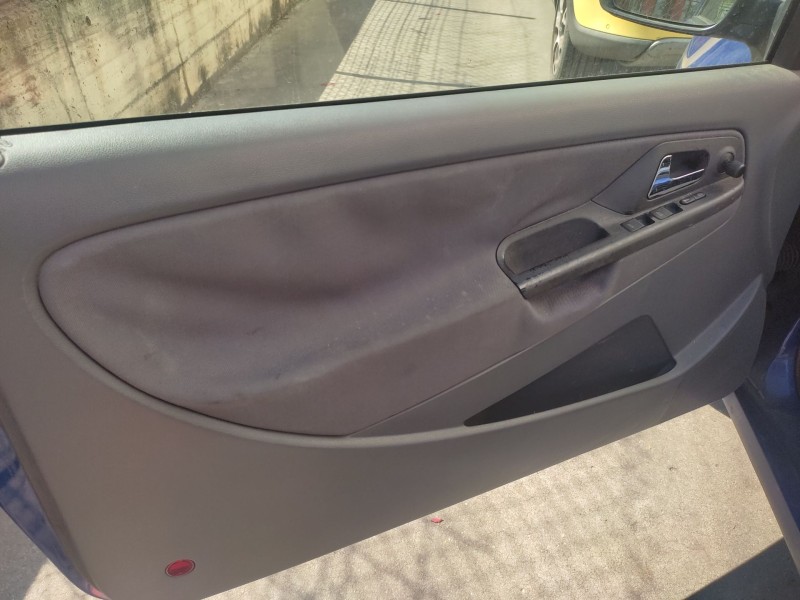 seat ibiza ii (6k1) del año 2001