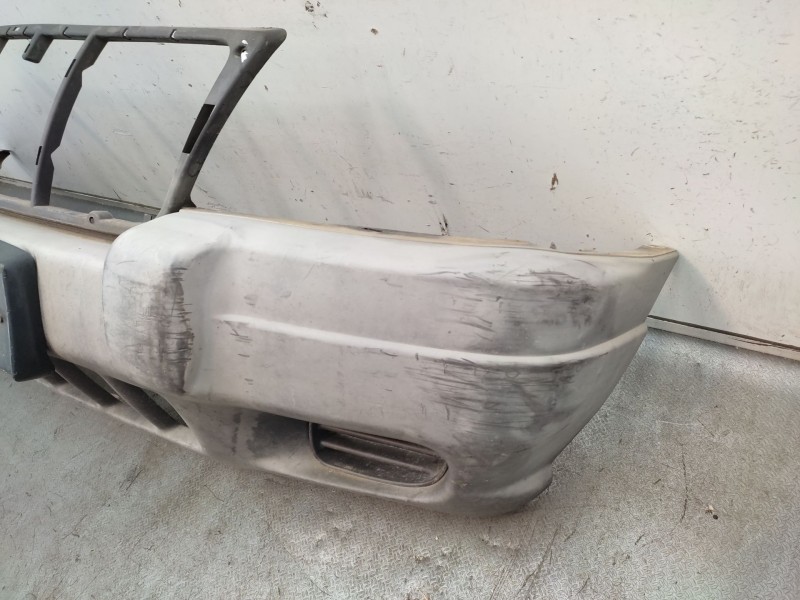 Recambio de paragolpes delantero para jeep grand cherokee ii (wj, wg) 3.1 td 4x4 referencia OEM IAM  5FN33XS9 
