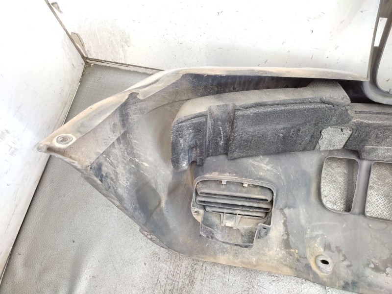 Recambio de paragolpes delantero para jeep grand cherokee ii (wj, wg) 3.1 td 4x4 referencia OEM IAM  5FN33XS9 