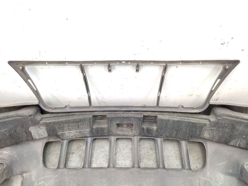Recambio de paragolpes delantero para jeep grand cherokee ii (wj, wg) 3.1 td 4x4 referencia OEM IAM  5FN33XS9 
