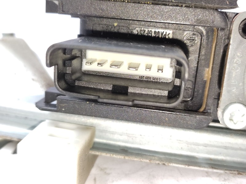Recambio de elevalunas trasero derecho para peugeot 308 sw i (4e_, 4h_) 1.6 hdi referencia OEM IAM  9224E9 