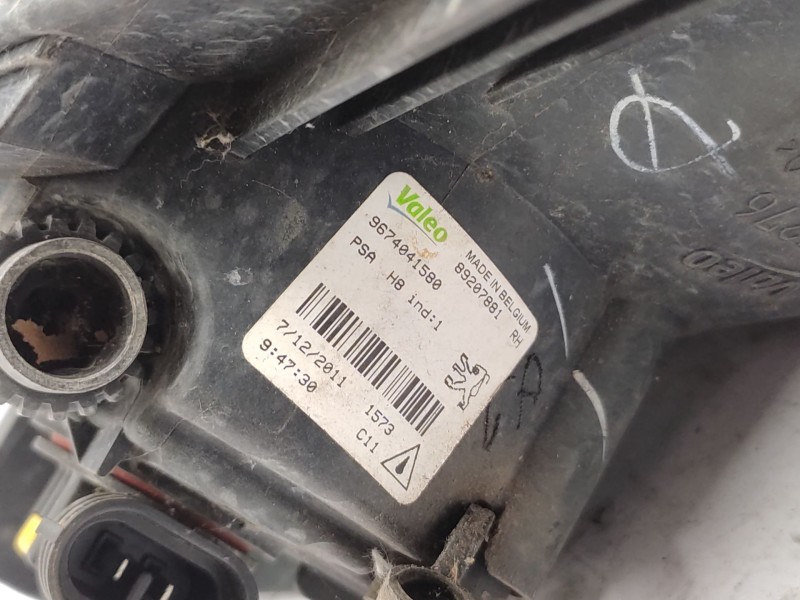 Recambio de faro antiniebla derecho para peugeot 308 sw i (4e_, 4h_) 1.6 hdi referencia OEM IAM   