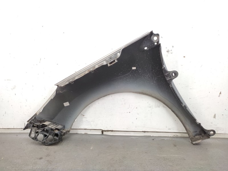 Recambio de aleta delantera derecha para peugeot 308 sw i (4e_, 4h_) 1.6 hdi referencia OEM IAM  7841Y1 
