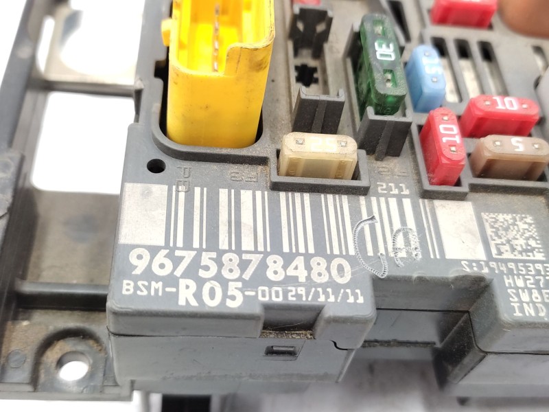 Recambio de caja reles / fusibles para peugeot 308 sw i (4e_, 4h_) 1.6 hdi referencia OEM IAM   