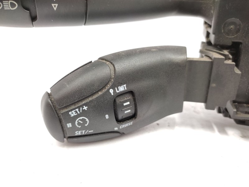 Recambio de mando multifuncion para peugeot 308 sw i (4e_, 4h_) 1.6 hdi referencia OEM IAM  6242PK 
