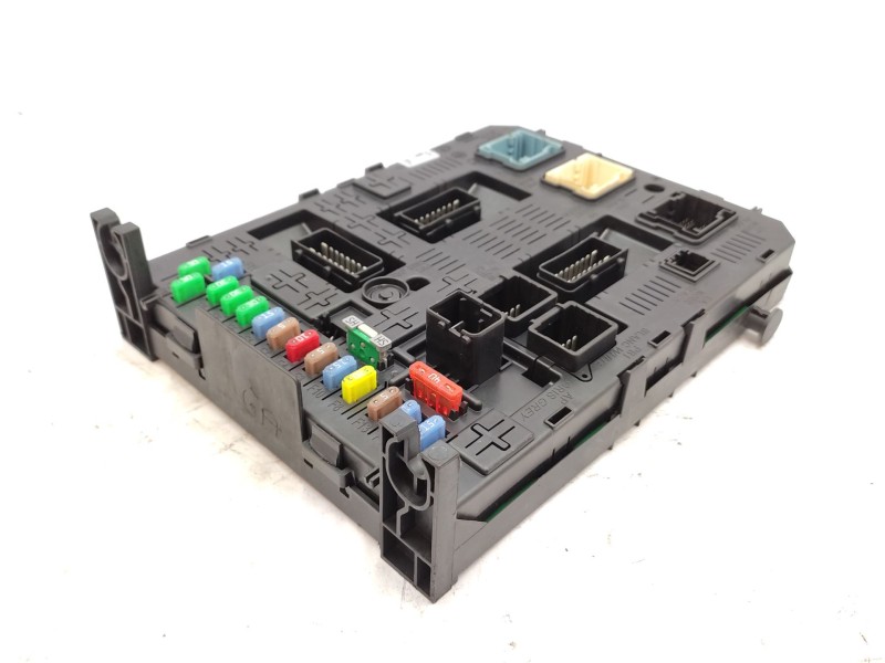 Recambio de caja reles / fusibles para peugeot 308 sw i (4e_, 4h_) 1.6 hdi referencia OEM IAM   