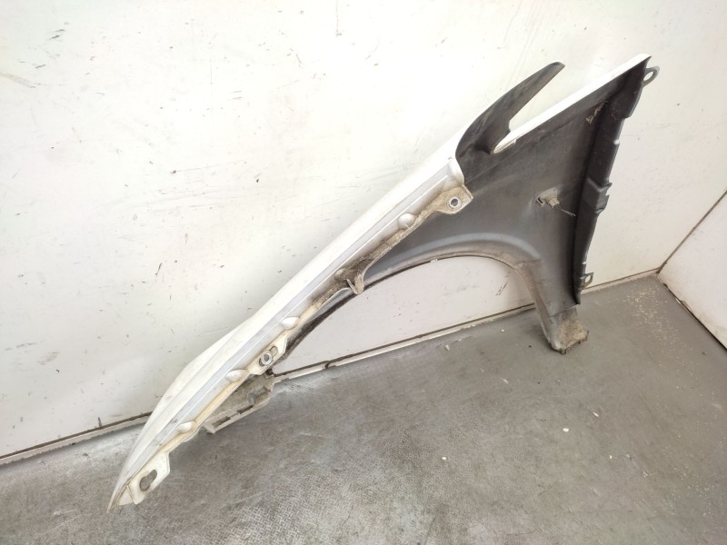 Recambio de aleta delantera derecha para mercedes-benz vito autobús (w639) 109 cdi (639.701, 639.703) referencia OEM IAM   