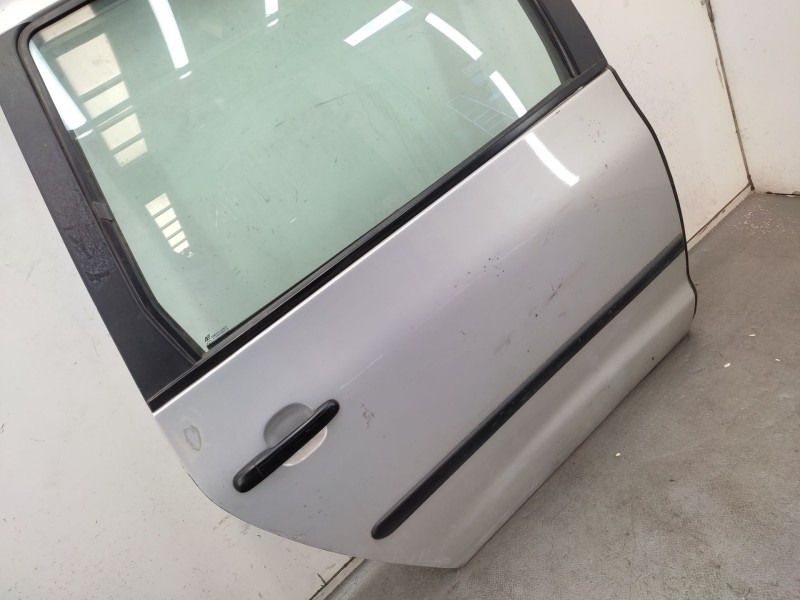 Recambio de puerta trasera derecha para seat alhambra (7v8) 1.9 tdi referencia OEM IAM   